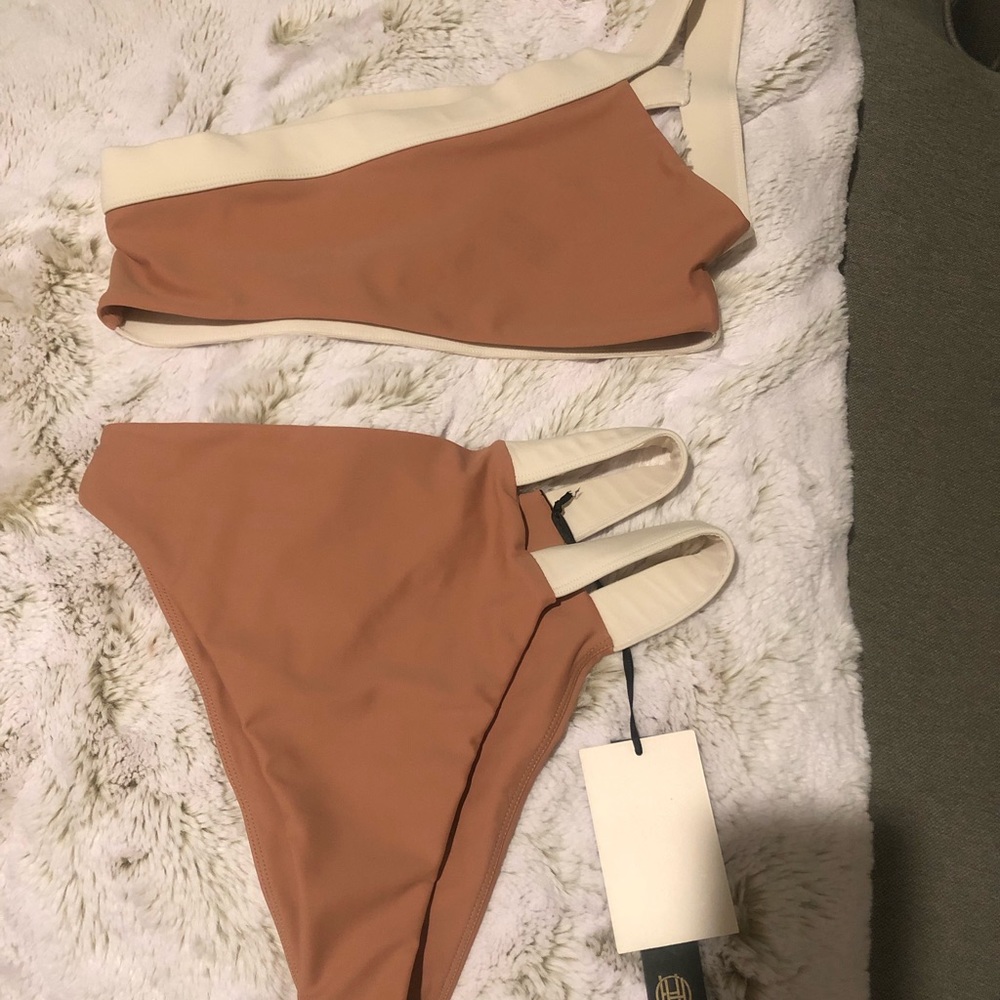 House of Harlow 1960 x Sofia Richie Jennifer Two Piece Set - Picture 5 of 11
